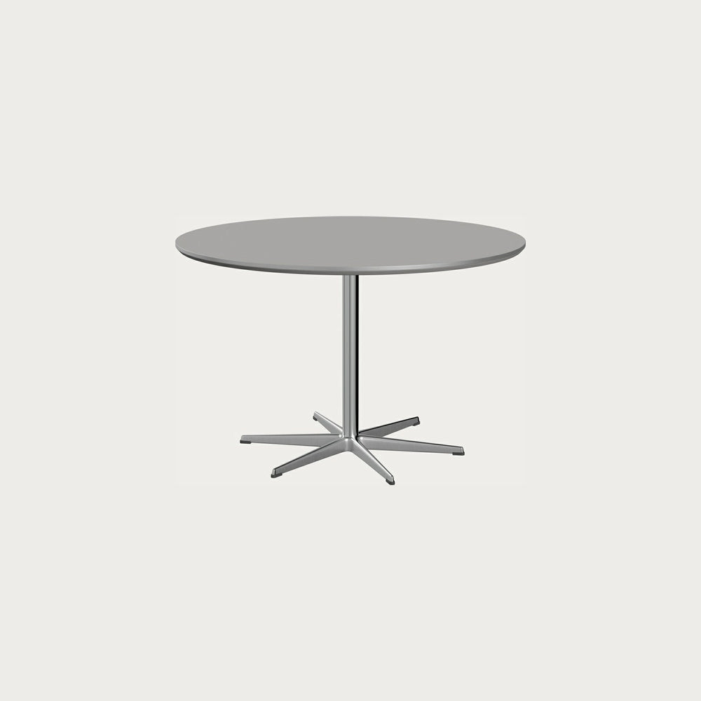 Circular A825 Dining Table by Fritz Hansen