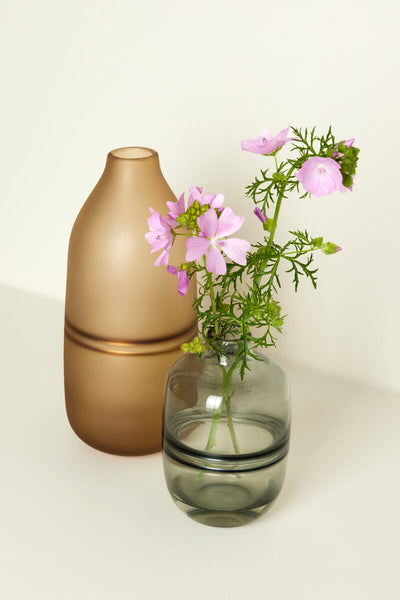 True Vase, Grey by Hübsch