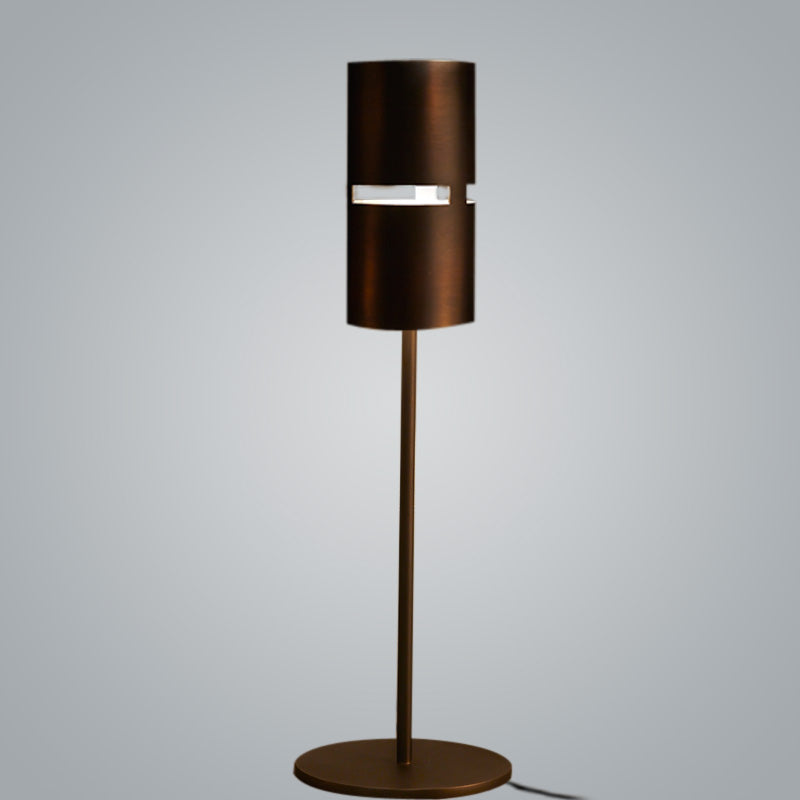 Luz Oculta Metal Table Lamp by ZANEEN design