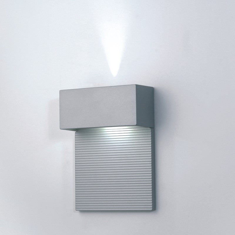 Mini D9 LED Wall Light by ZANEEN design