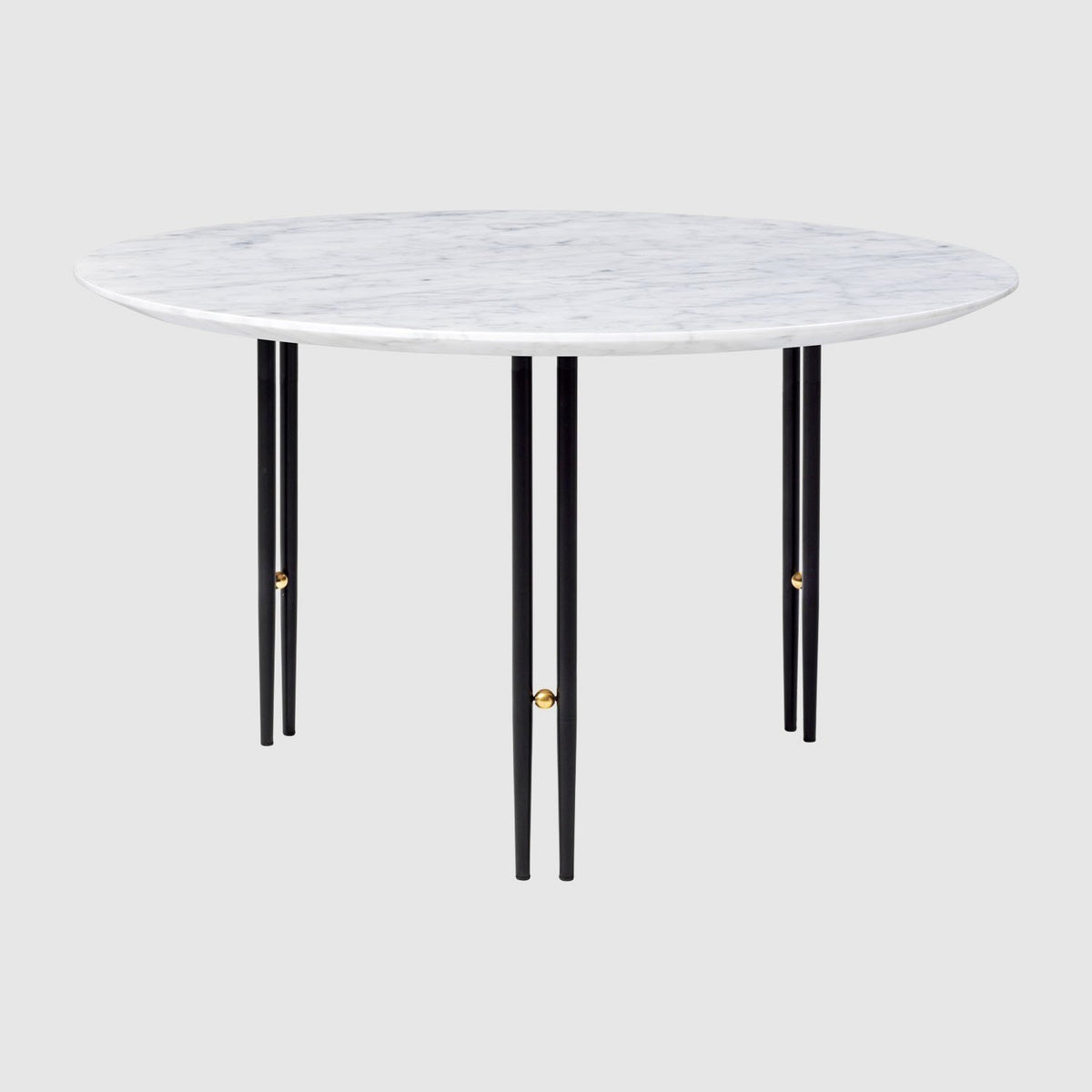 IOI Coffee Table, Round, 70cm by Gubi