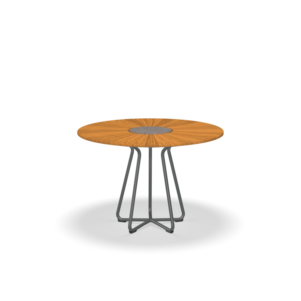 CIRCLE Dining Table by Houe