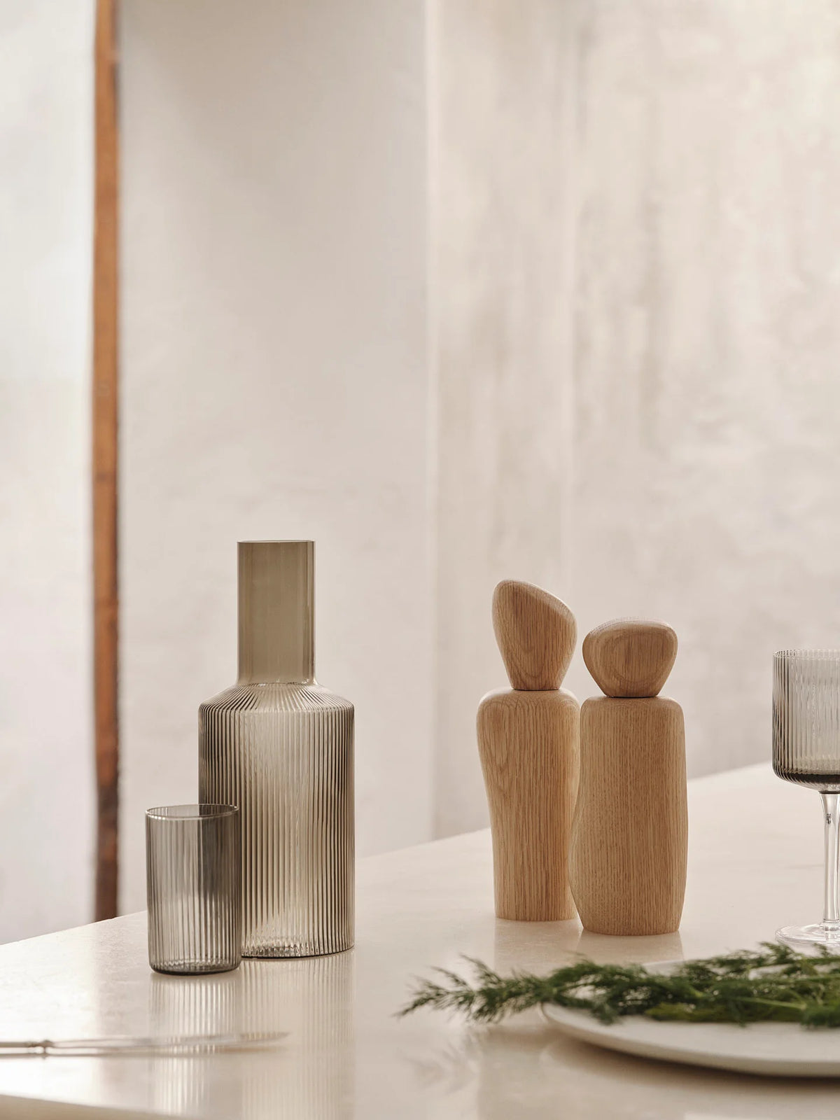 Grinder Pebble - Marron Foncé par Ferm Living