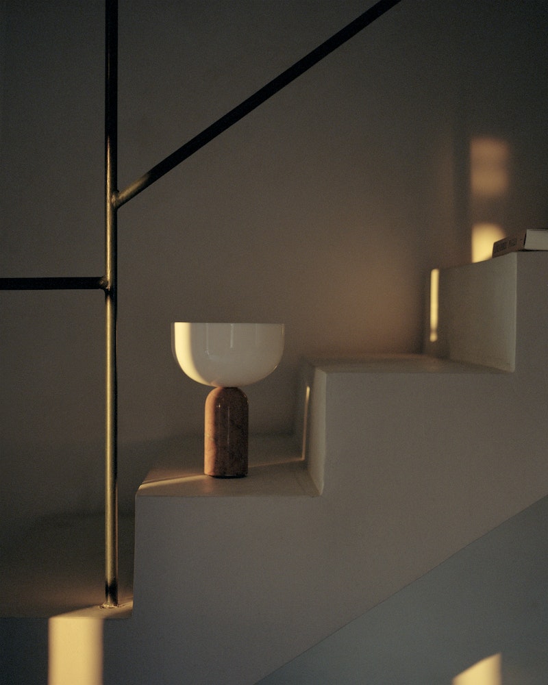 Lampe de table LED portable Kizu par New Works