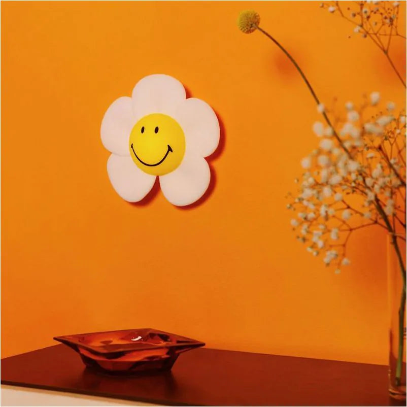 Smiley Daisy Day Light by Mr. Maria