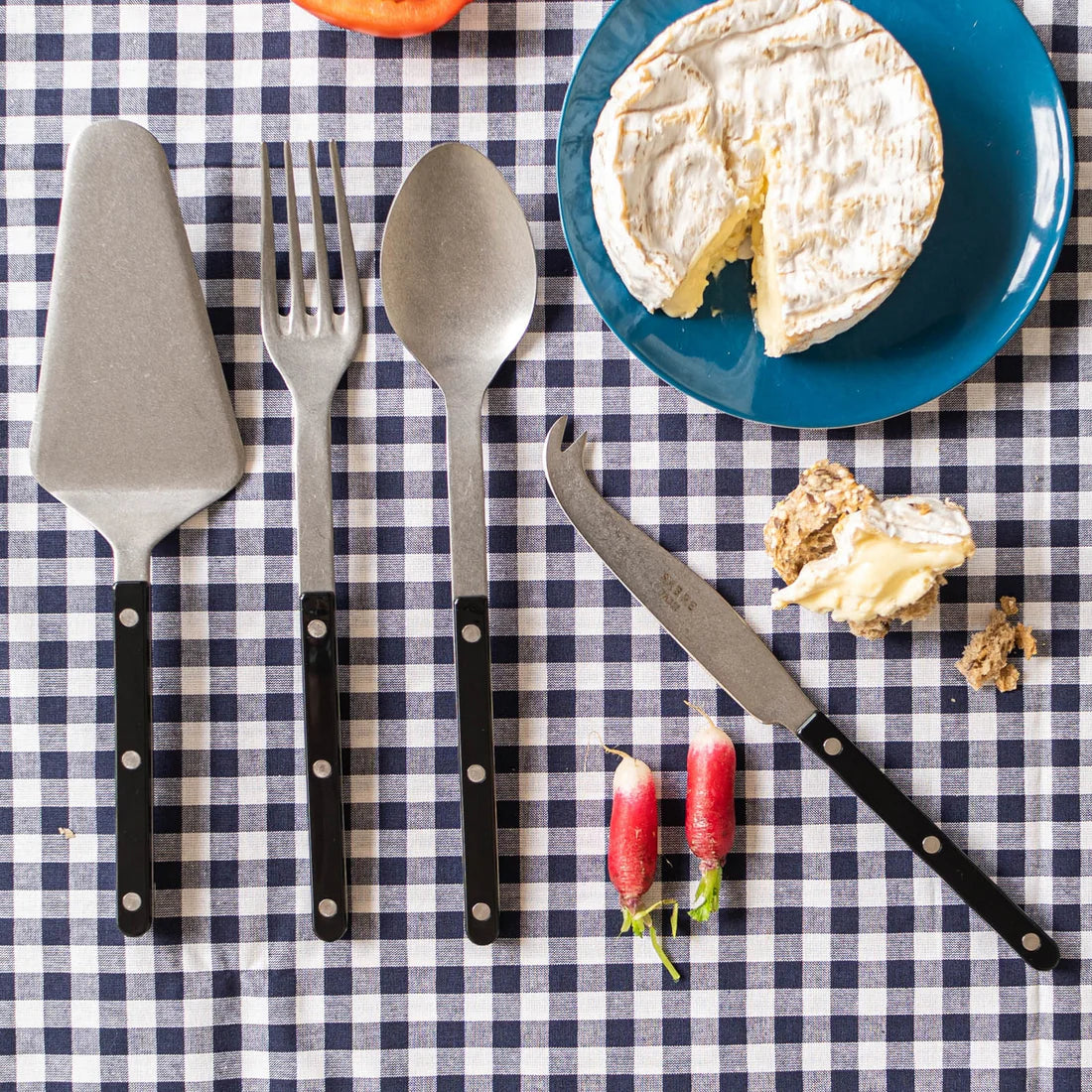 Set of 4 Bistrot Vintage must-have serving pieces by Sabre