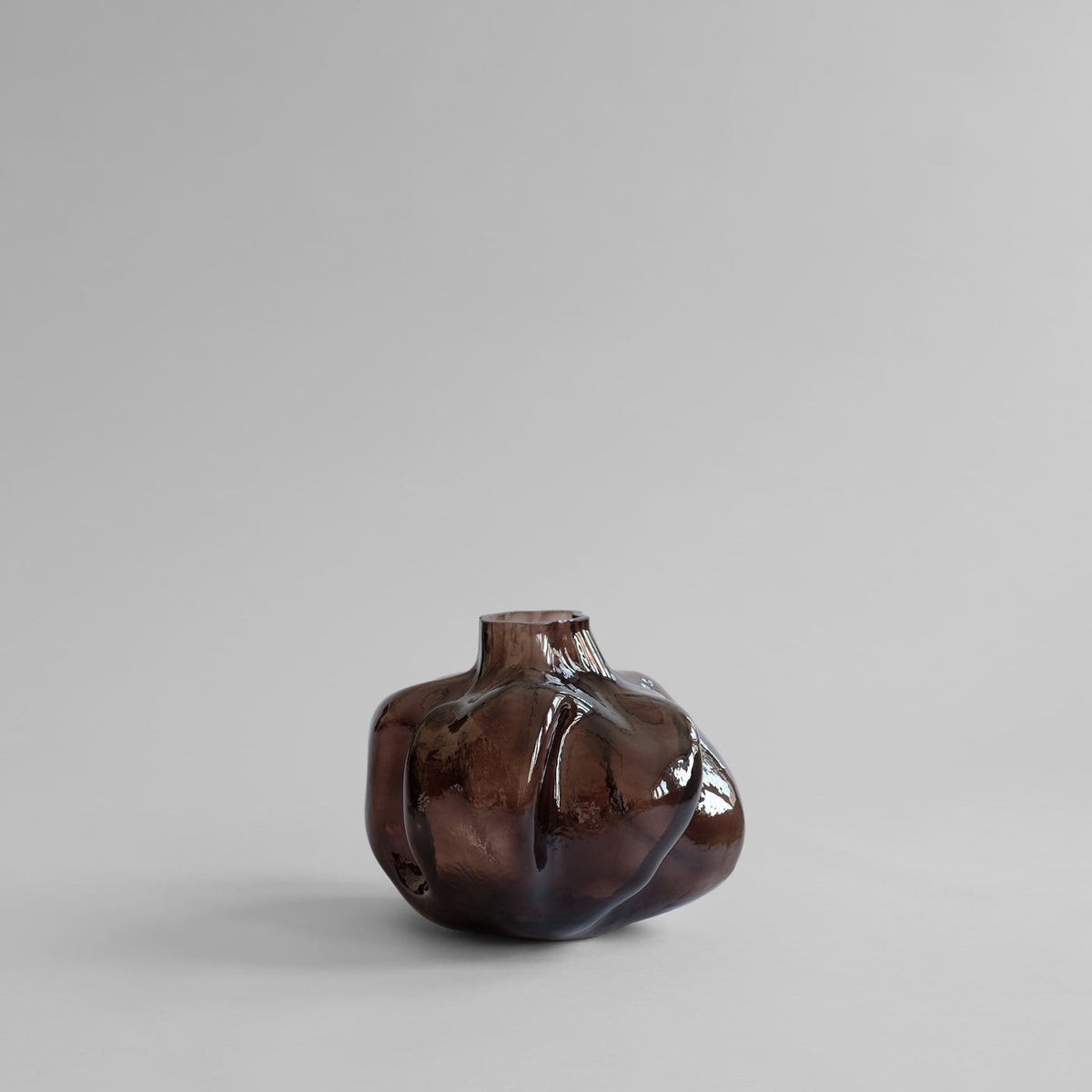 Wabi Vase, Medio - Smoked Forest by 101 Copenhagen