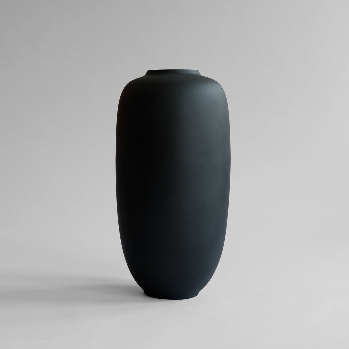 Sunao Vase Slim, Hexa - Black by 101 Copenhagen