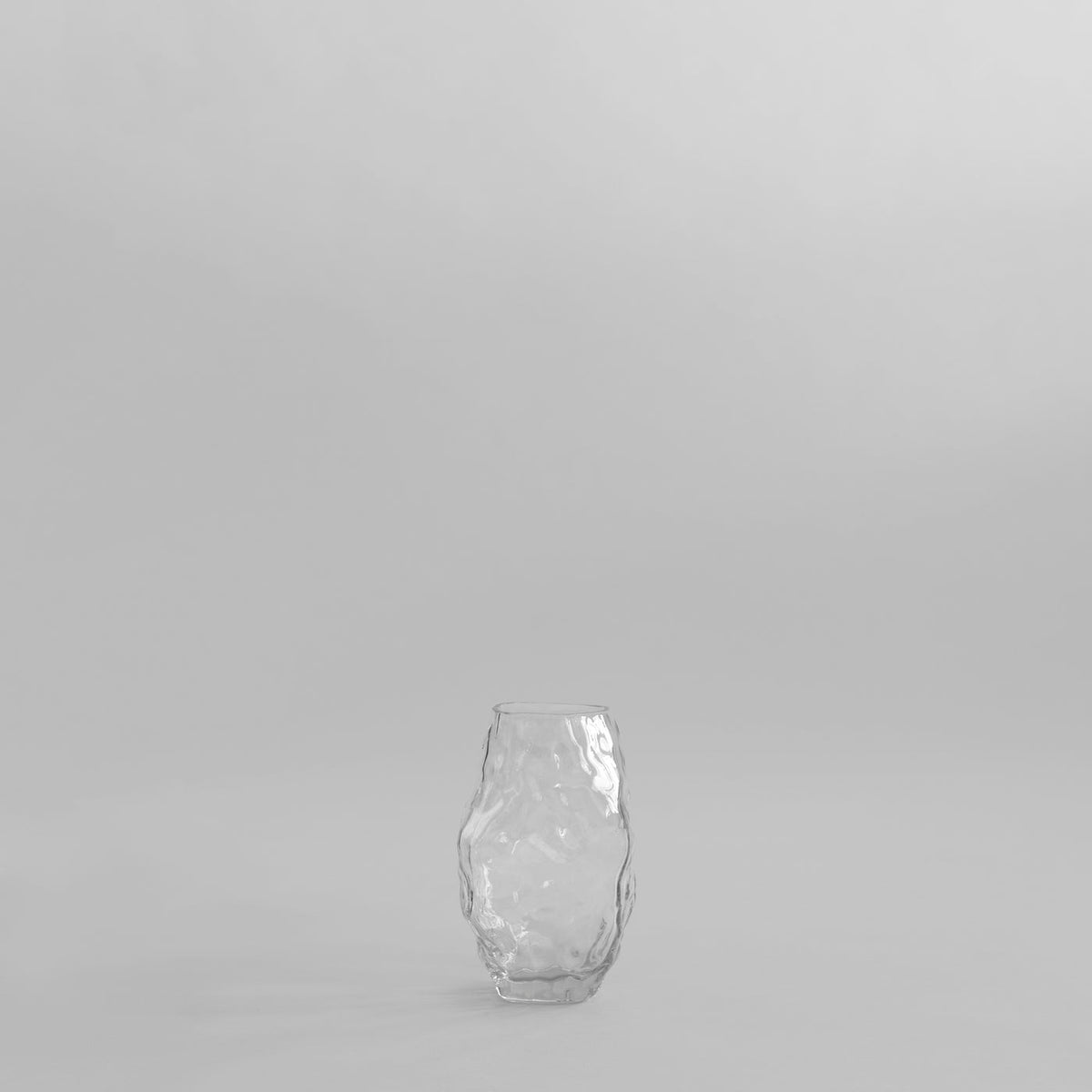Katachi Vase, Mini - Clear by 101 Copenhagen