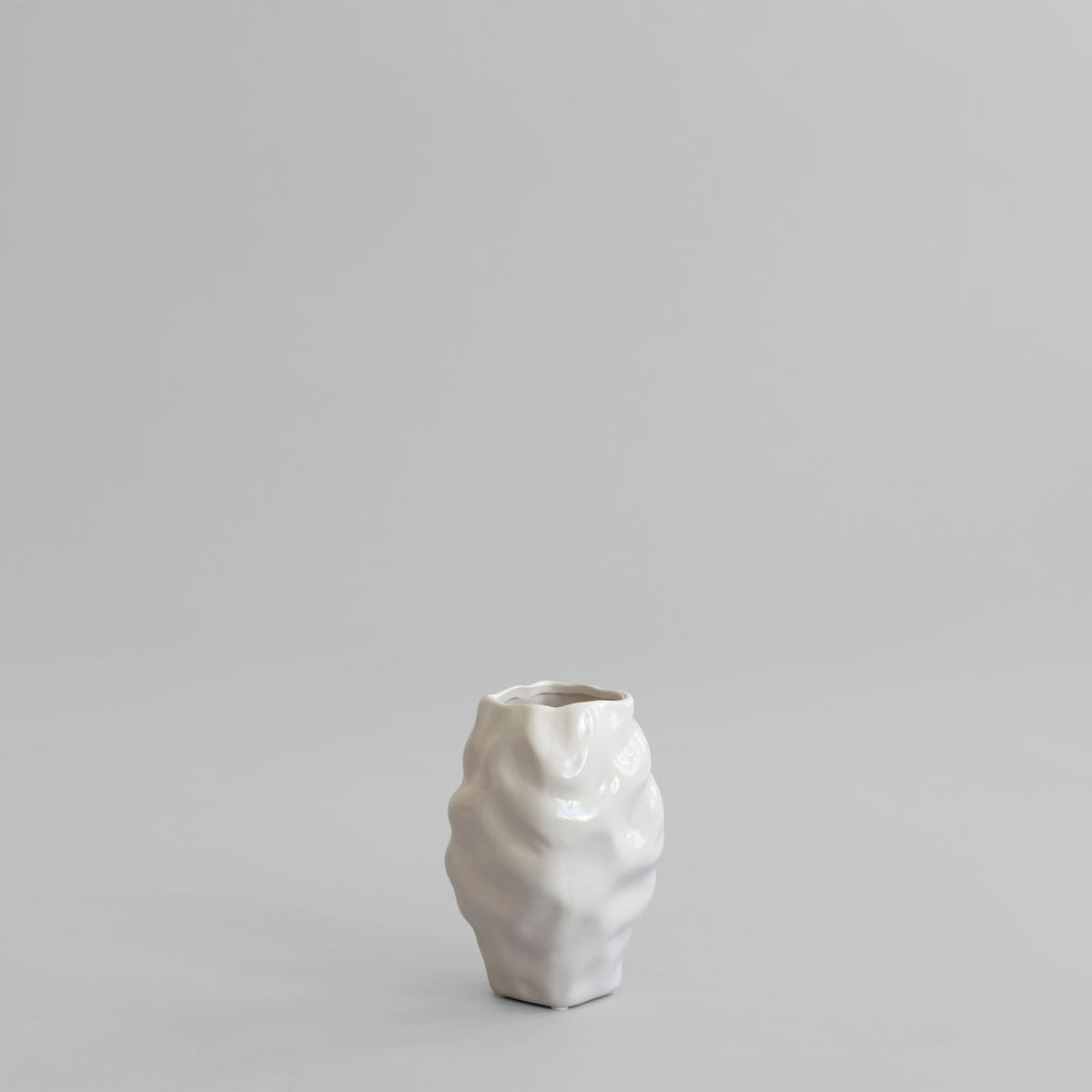 Katachi Vase, Mini - High Glaze Birch by 101 Copenhagen