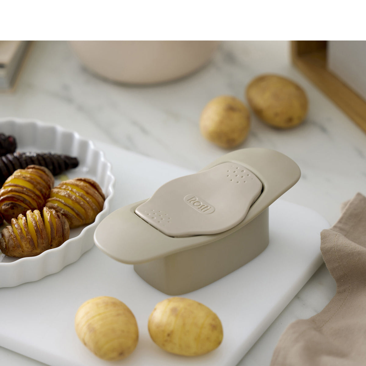 Classic Hasselback Cutter by Rosti