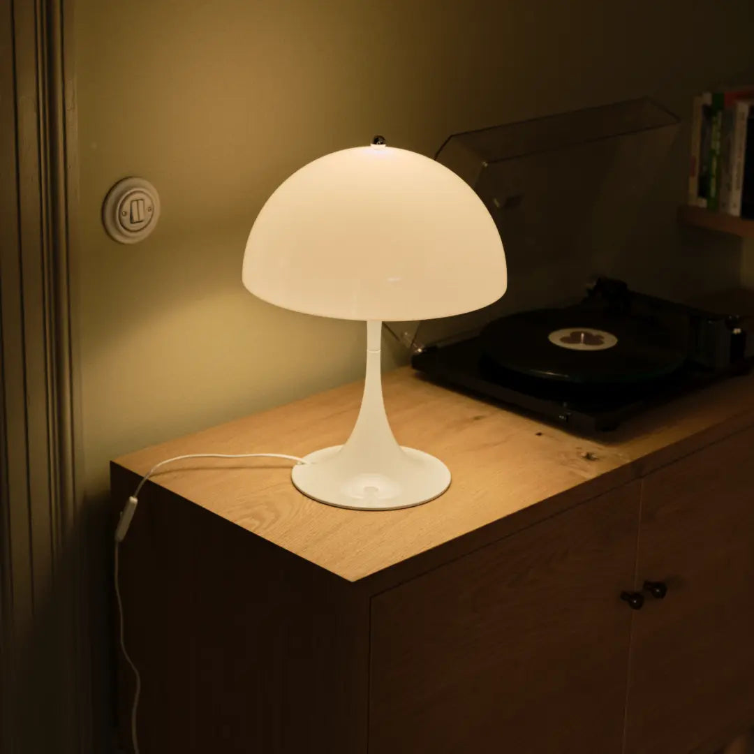 Lampe de table Panthella 320 par Louis Poulsen