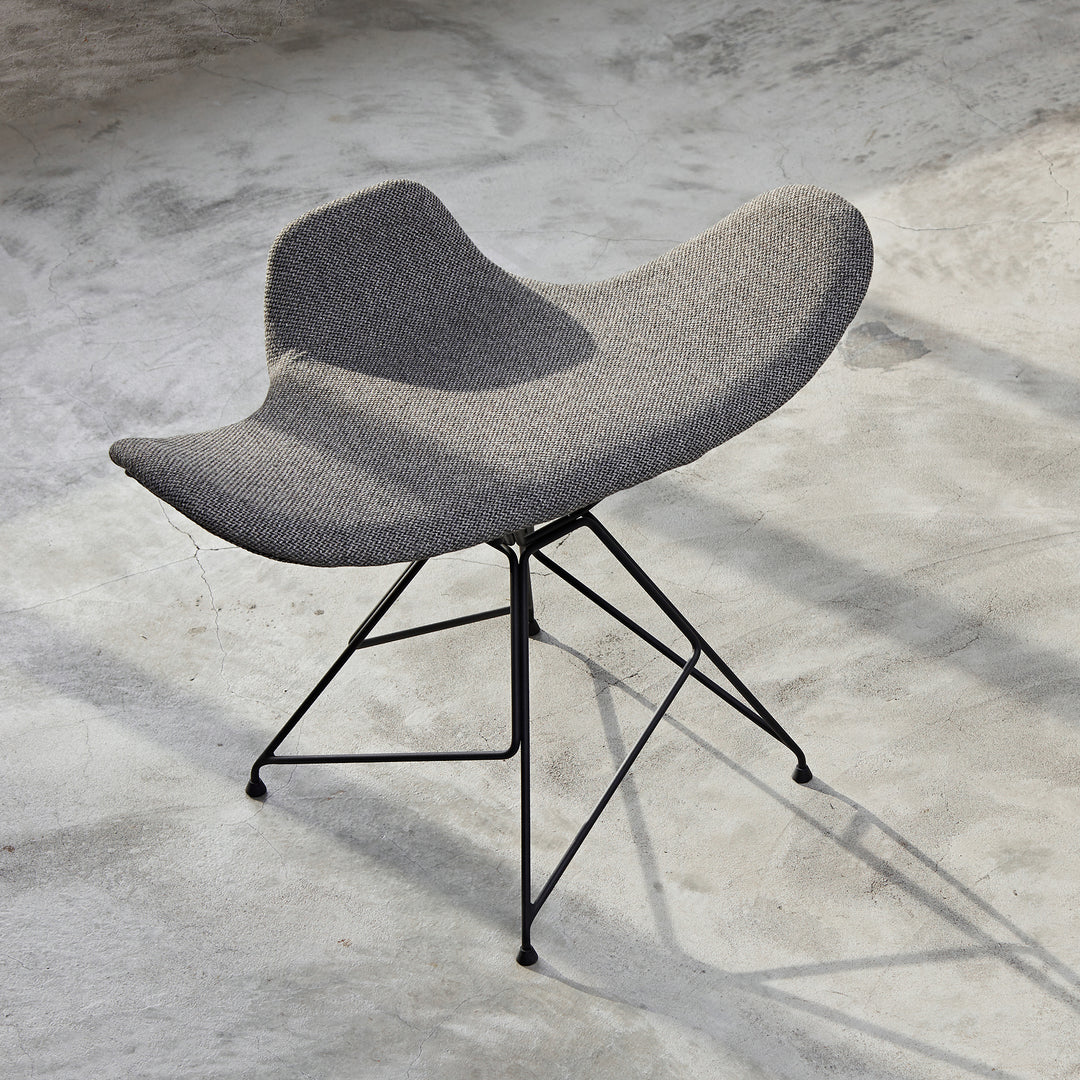 Dove Single Bench by Camino X MASSIMO