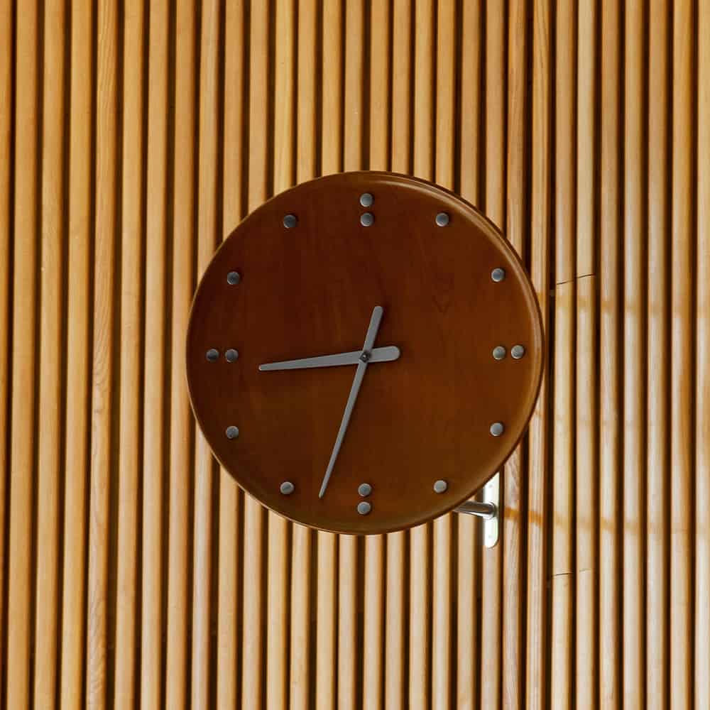 Horloge FJ Finn Juhl par Architectmade