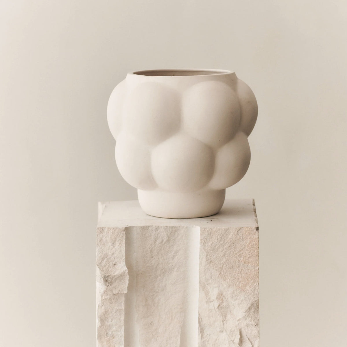 Balloon Bowl 09 Raw White by Louise-Roe