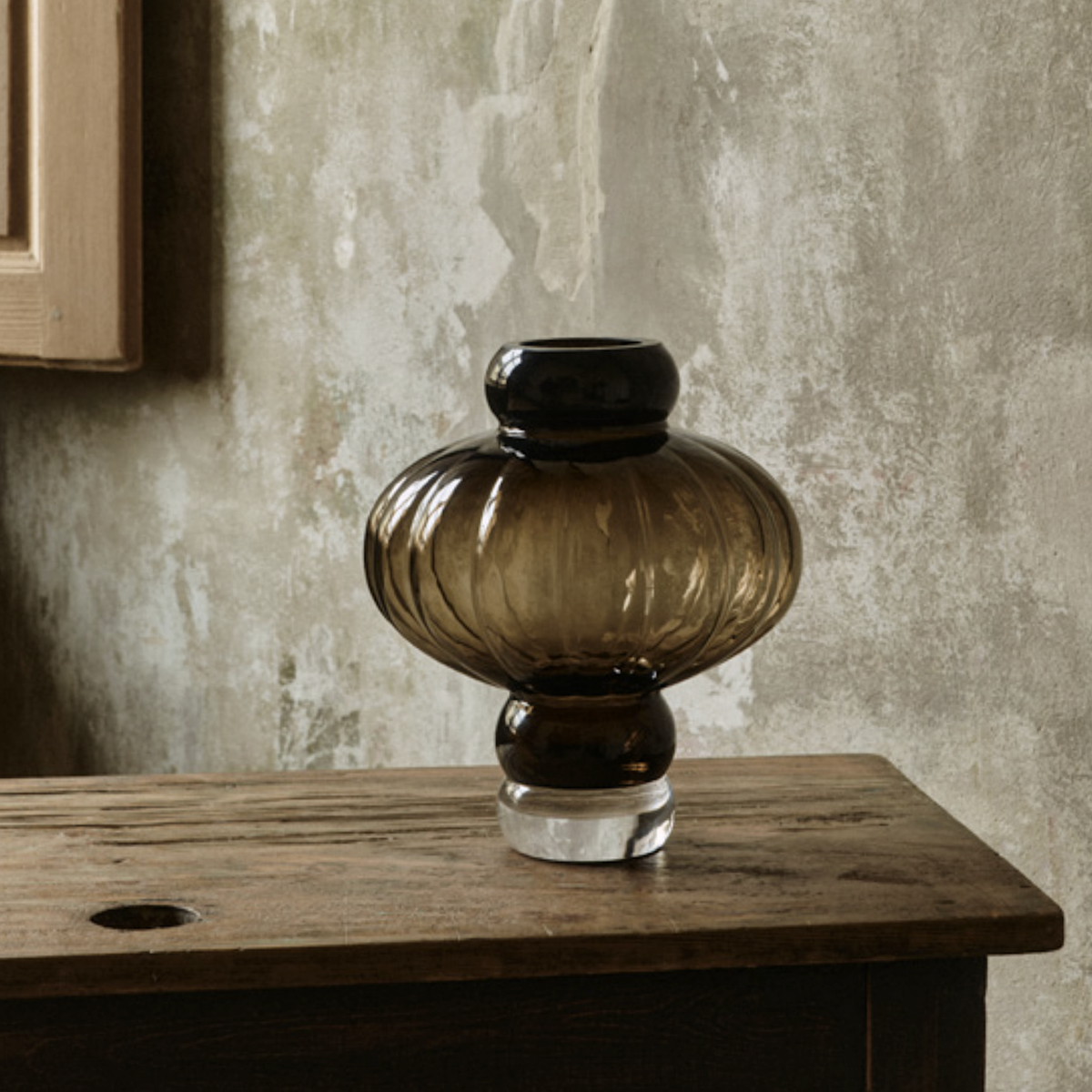 Balloon Vase 08 Smoke by Louise-Roe