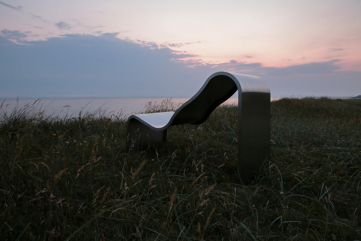 Dream View Bench by Muuto