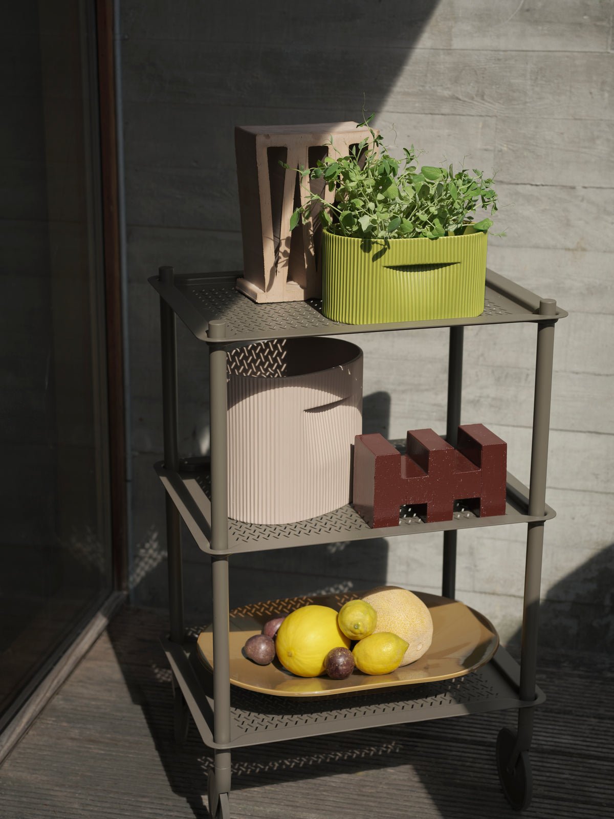 Flow Trolley by Muuto