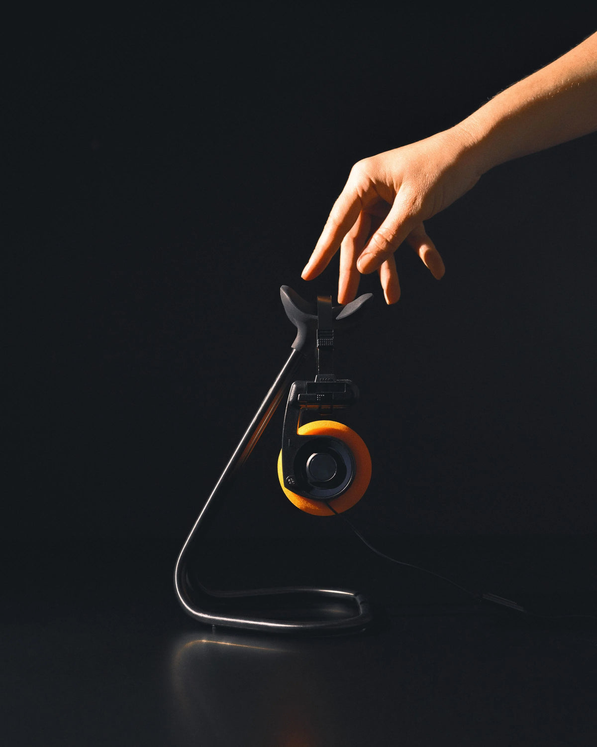 Headphone Stand by Craighill