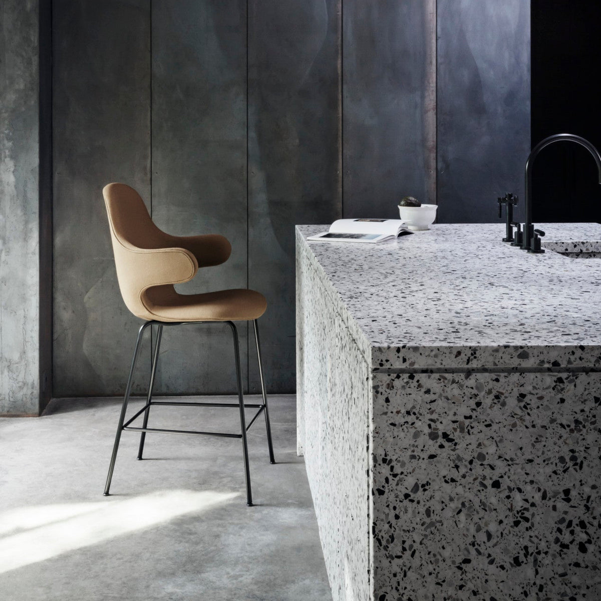 Catch JH16 by &Tradition