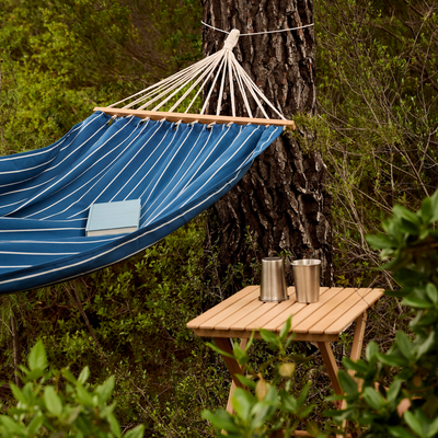 Gobelet en acier Outdoor Market par Hay