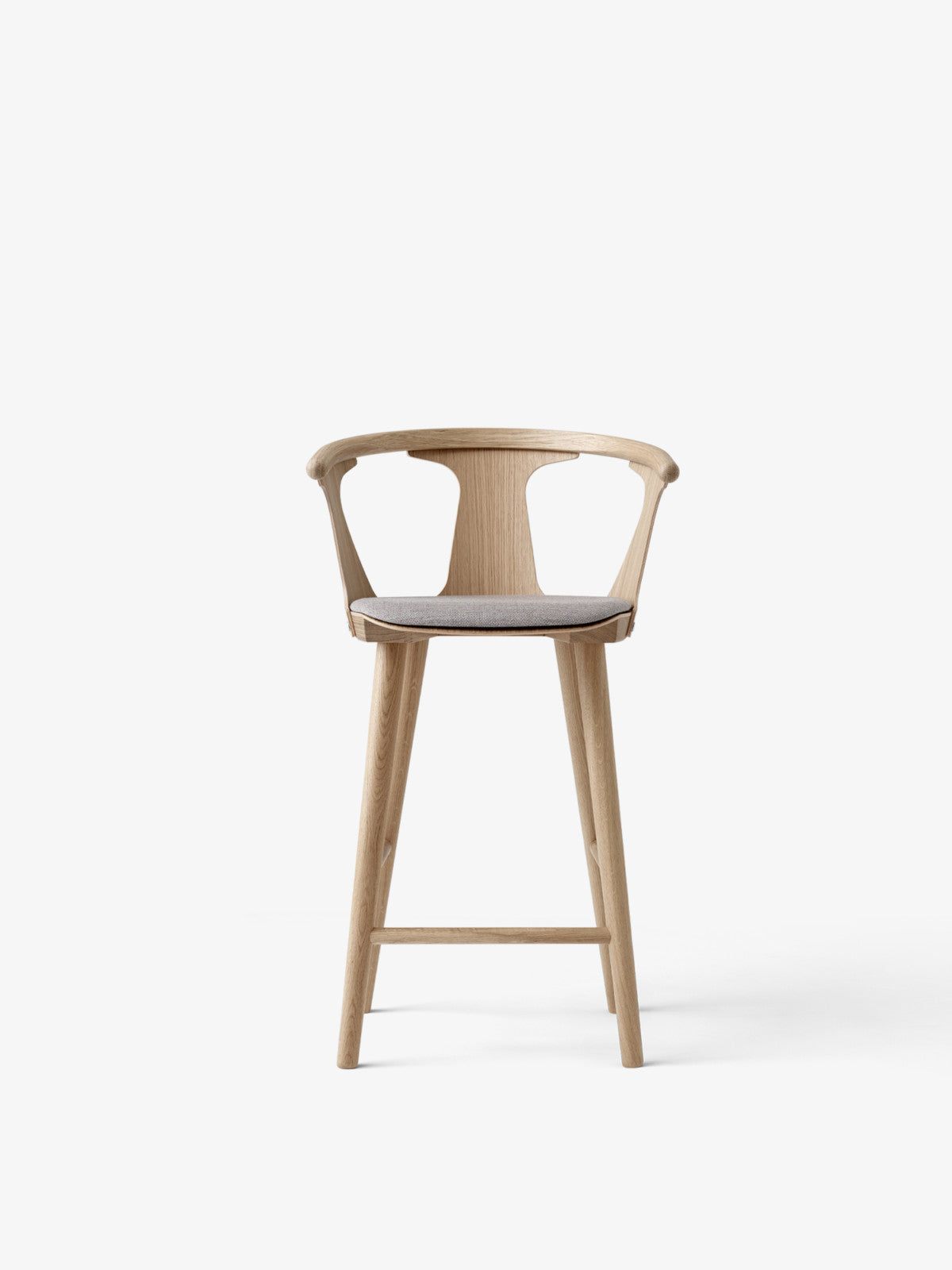 In Between SK8 by &Tradition