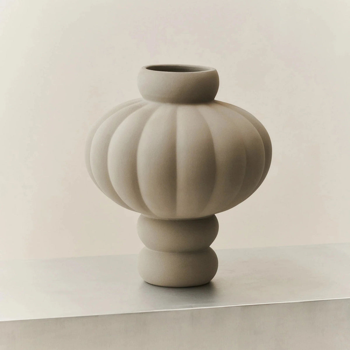 Balloon Vase 08 Sanded Grey by Louise-Roe