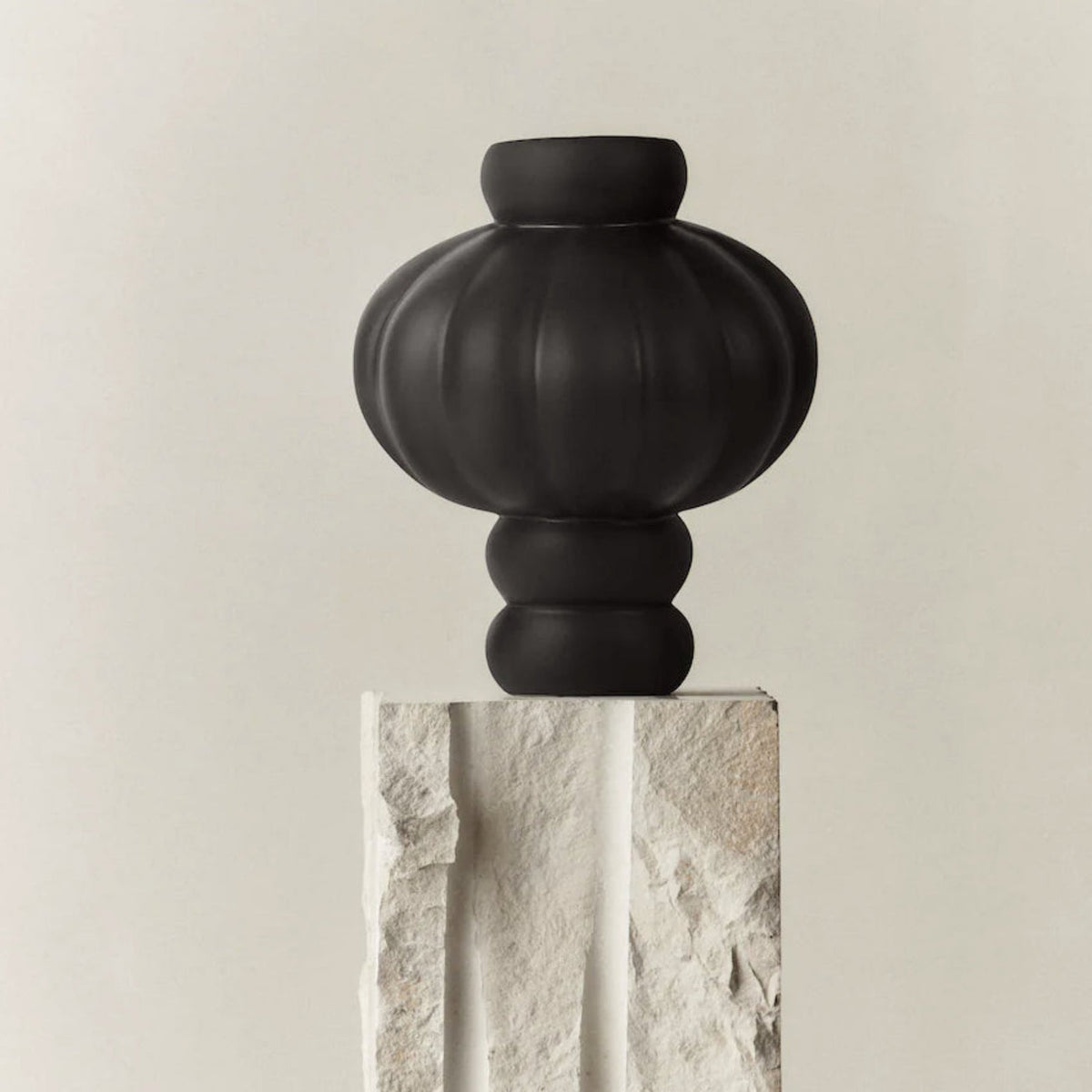 Balloon Vase 03 Ink Black by Louise-Roe