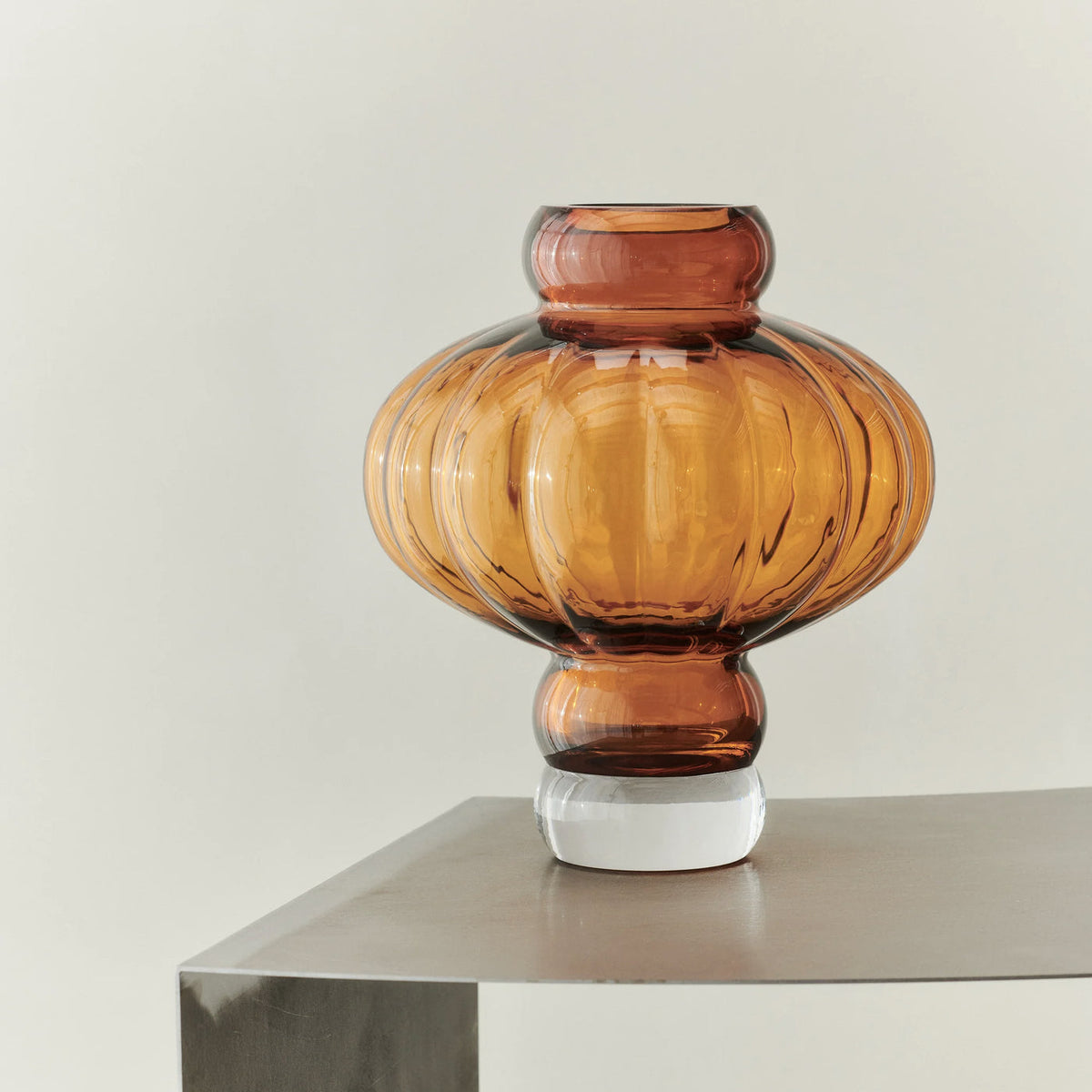 Balloon Vase 08 Amber by Louise-Roe