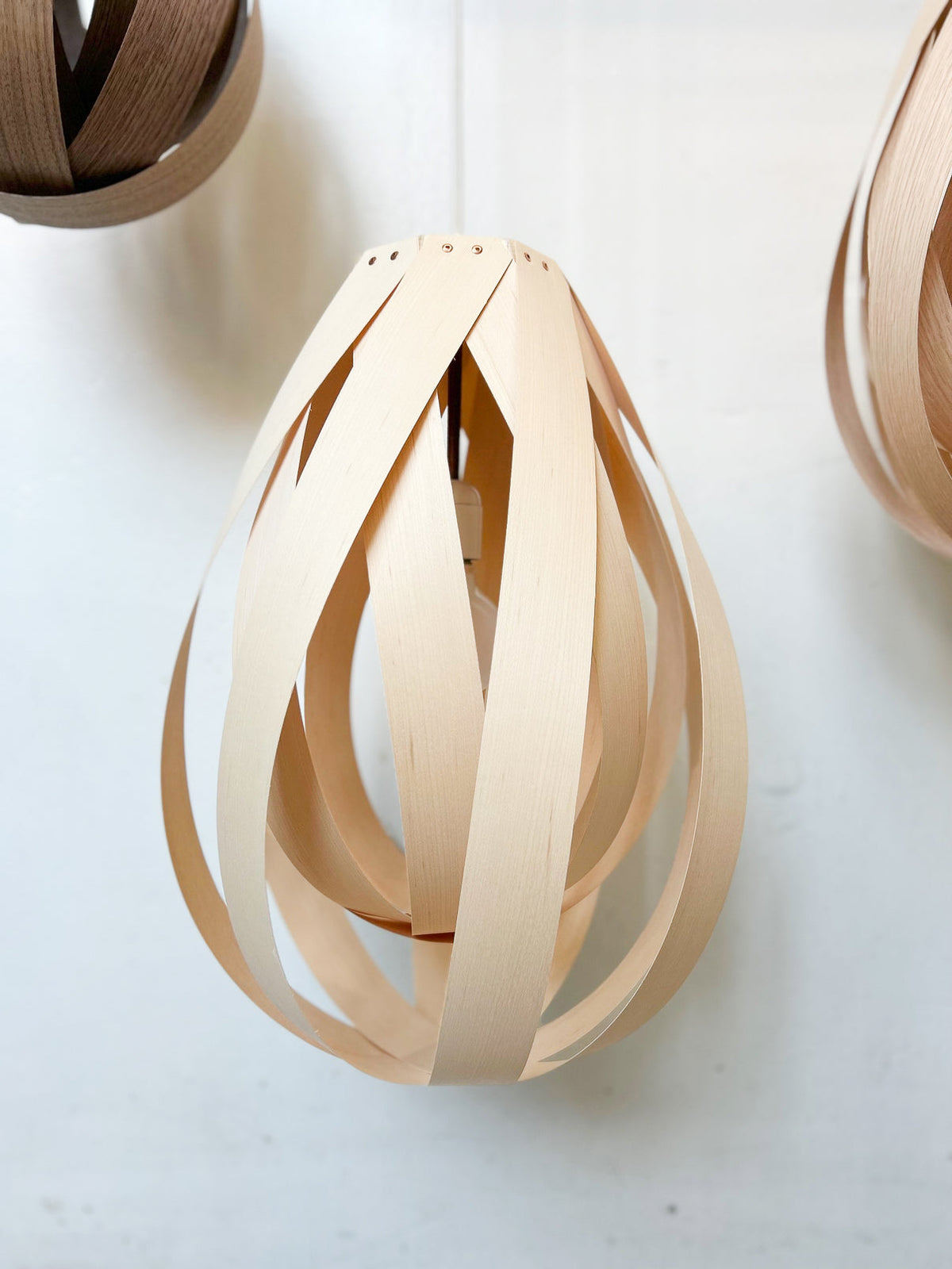 Pera #3 - Large / Maple by Atelier Cocotte