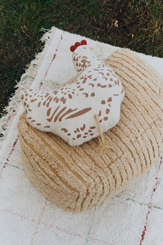 Cushion Chicken by Lorena Canals