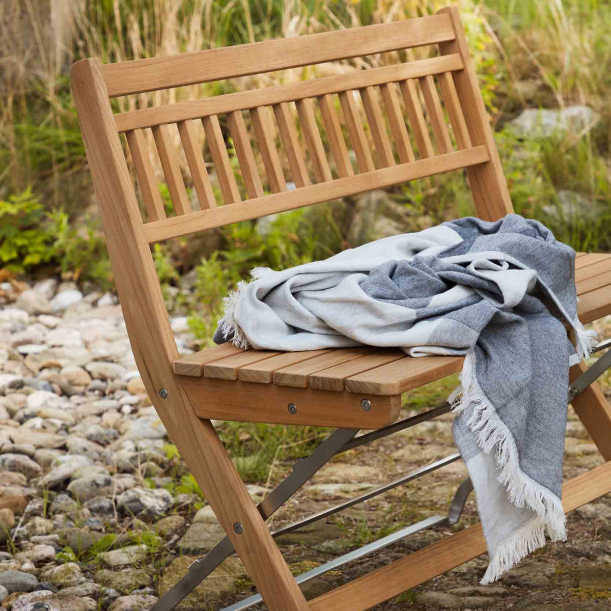 M24 Lilleø - Balcony Bench by FDB Møbler