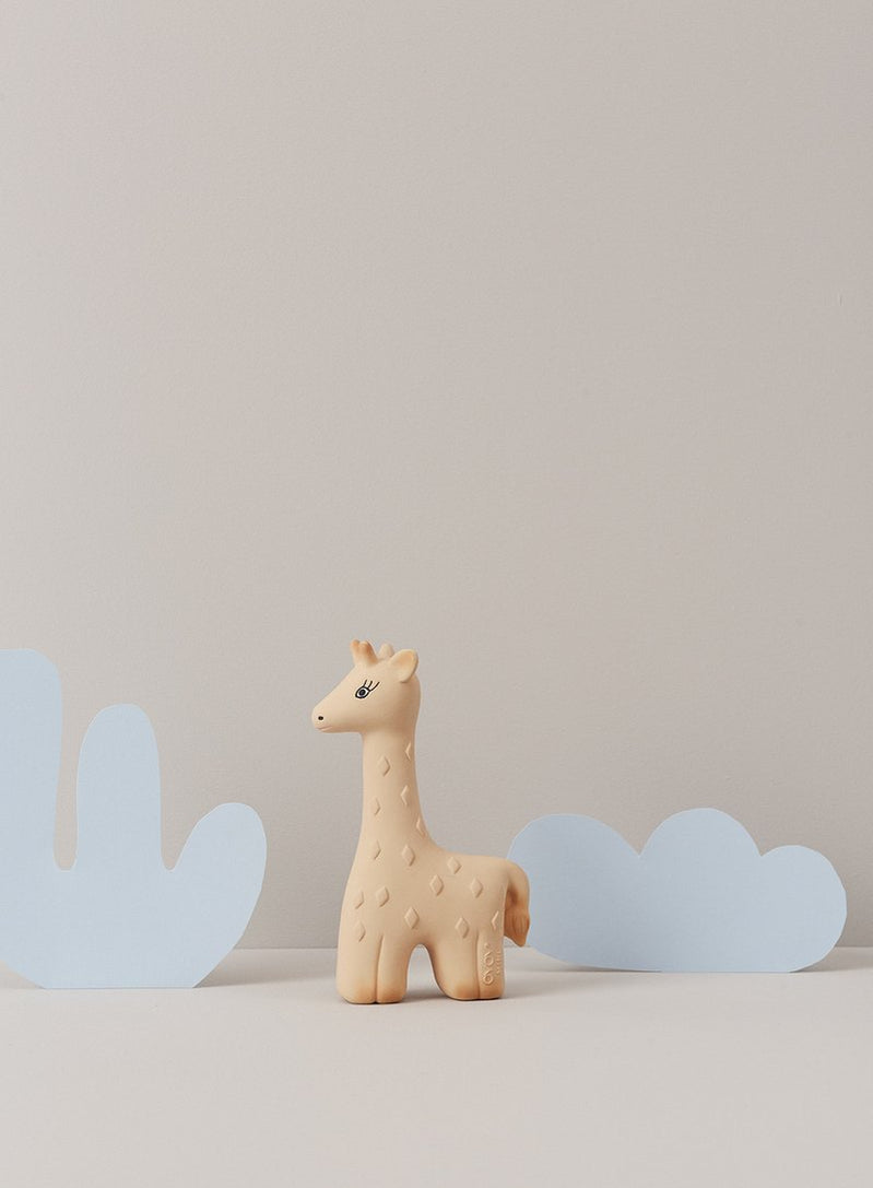 Noah Giraffe Baby Teether by OYOY MINI