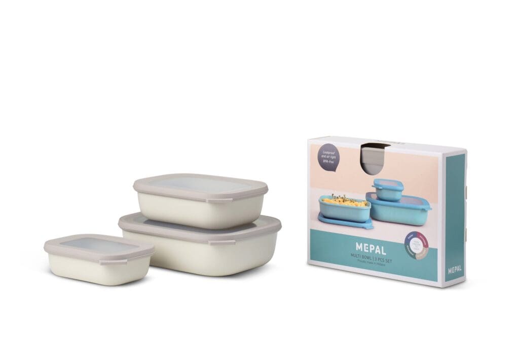 Set of three shallow rectangular Mepal CIRQULA multi-bowls in white, perfect for serving and storage.