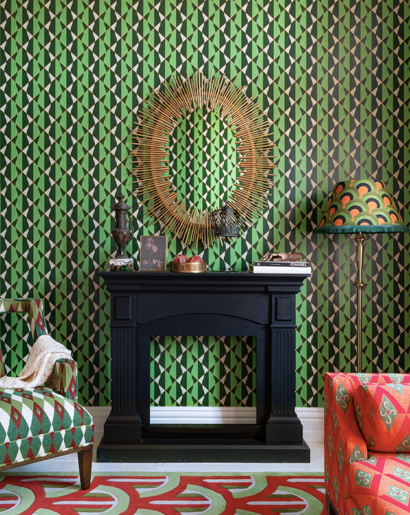 ONDE Verde Wallpaper by Mindthegap