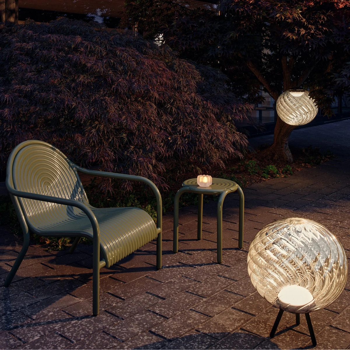Whirl Large Portable by Tom Dixon