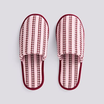 Pantoufles gaufrées par Hay