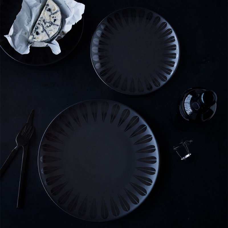 Arne Clausen Trends Black Lunch Plate by Lucie Kaas