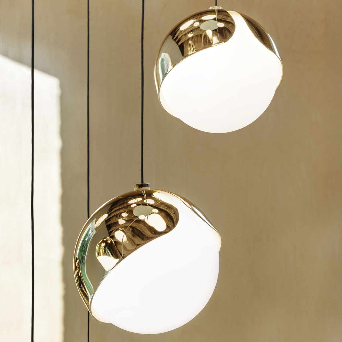 Ohm. 13 Chandelier by Anony