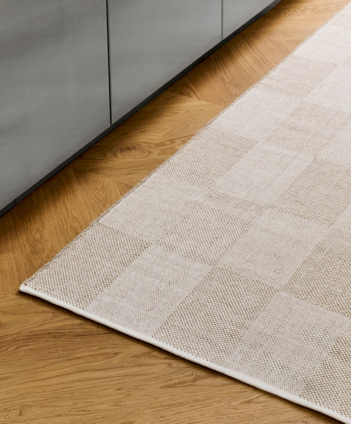 Check Rug par Hay