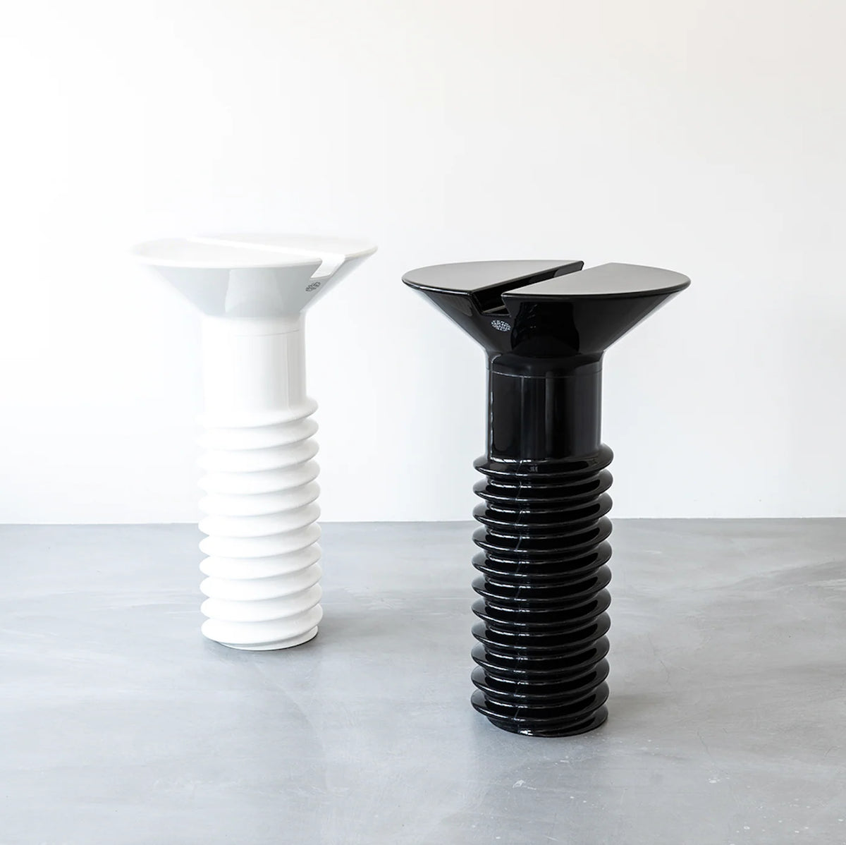 Tables à vis par Eero Aarnio Originals (Authentic)
