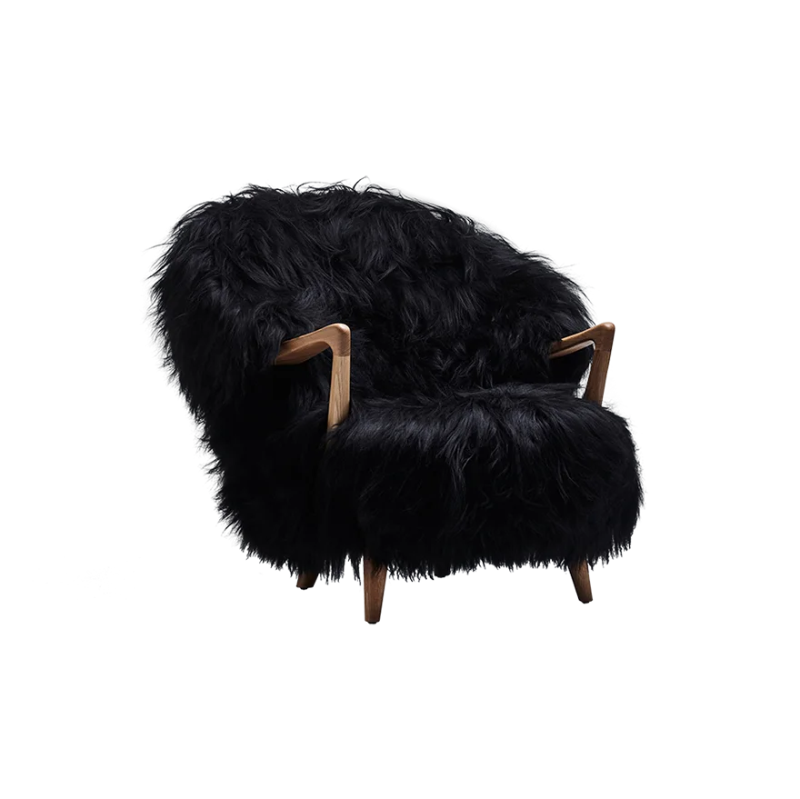 Fluffy Lounge Chair by Eikund