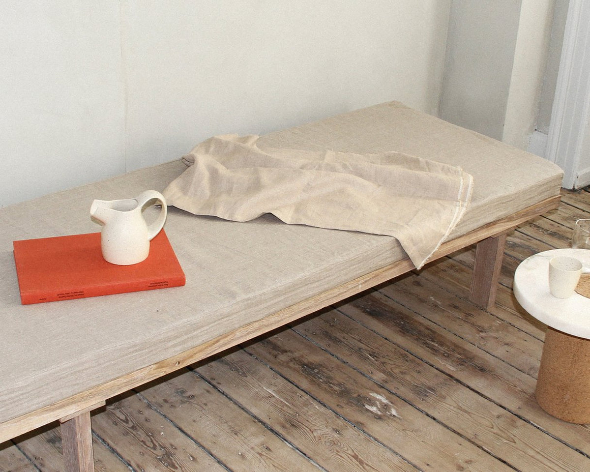 KR180 Daybed by Frama