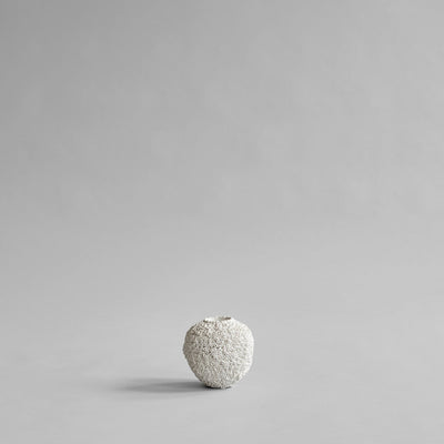 Sunao Vase Slim, Petit - Beehive by 101 Copenhagen