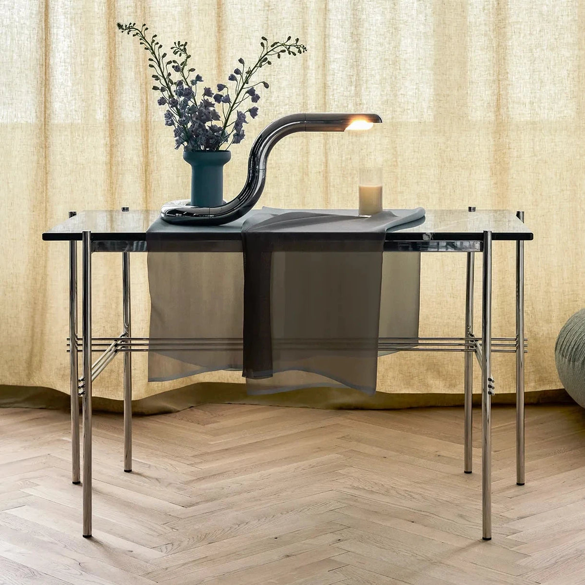 TS Desk by Gubi