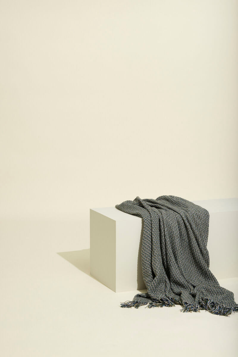 Vista Throw by Hübsch