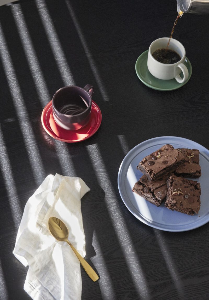 Tasse et soucoupe Amare par Hübsch