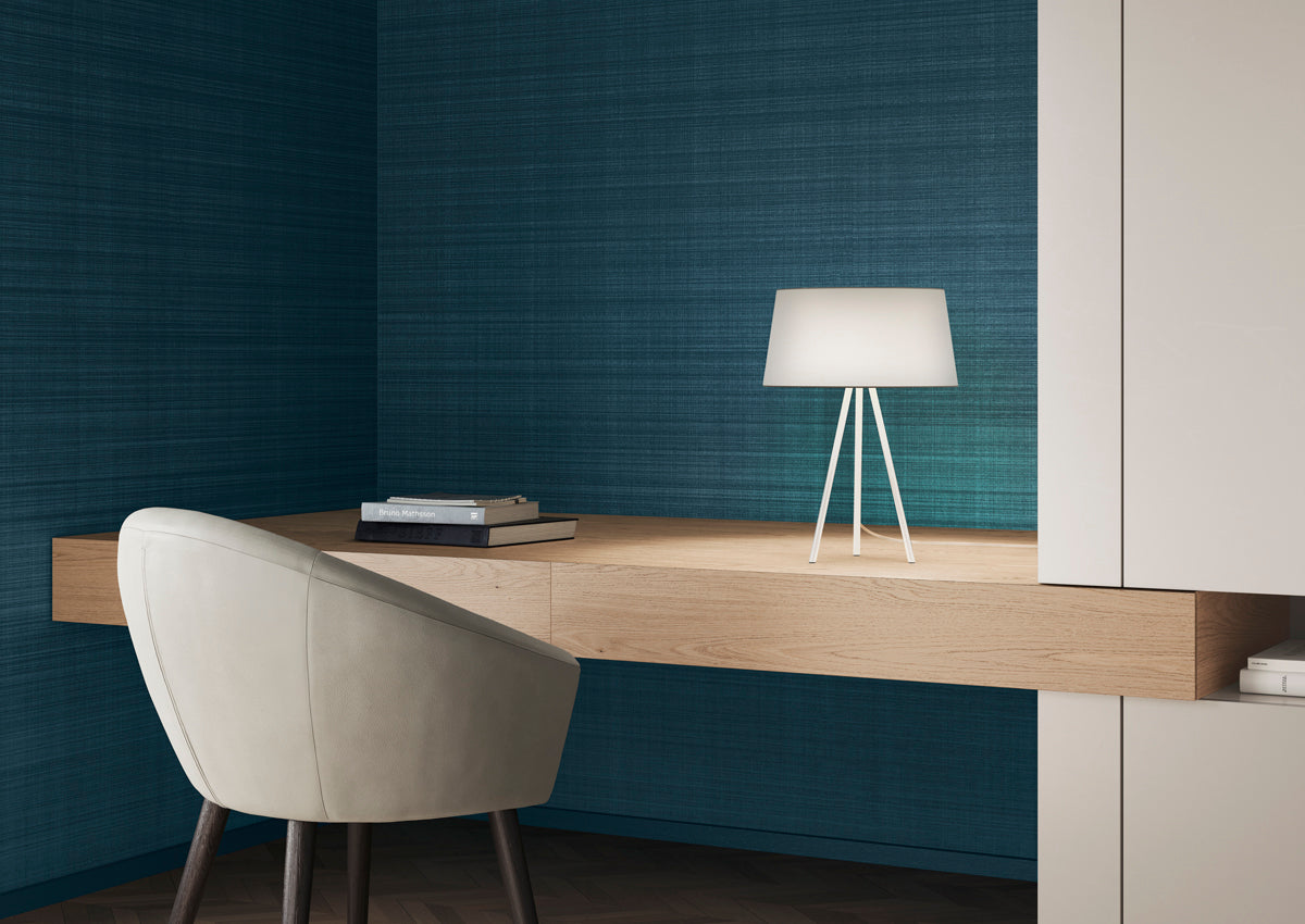 White KDLN Tripod Table Lighting with sleek tripod stand and modern design, ideal for stylish interior lighting setups.