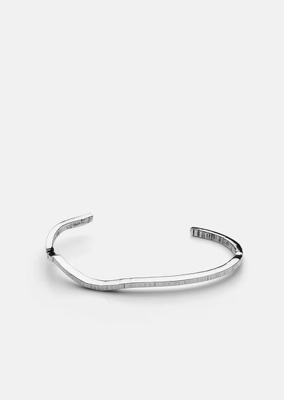 Chêne Raw Cuff - Silver Plated by Skultuna