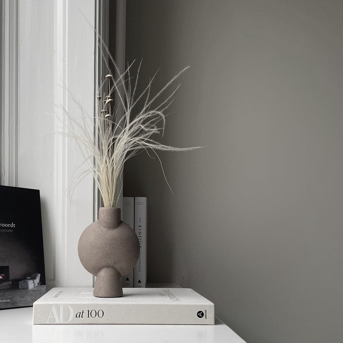 Sphere Vase Bubl, Mini - Taupe by 101 Copenhagen